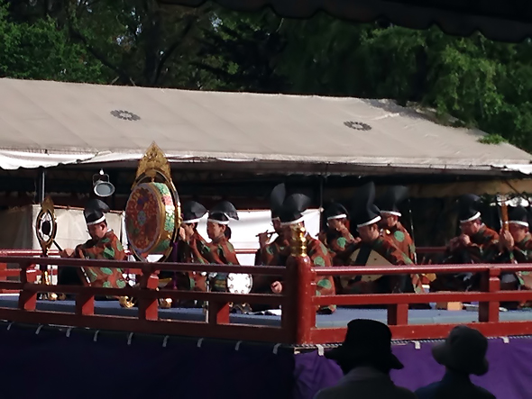 境内での雅楽