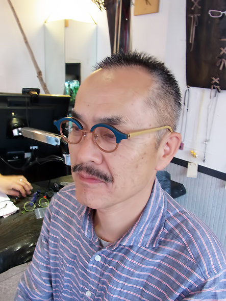 KAMURO Mui col.1044M