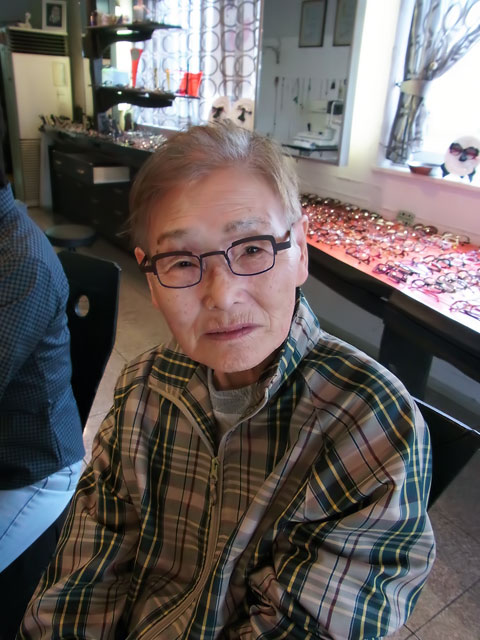 緊張気味のIさん