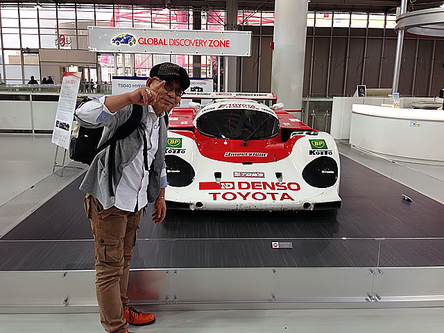 TOYOTAショールーム