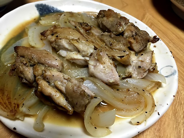 鳥のモモ肉カレー味