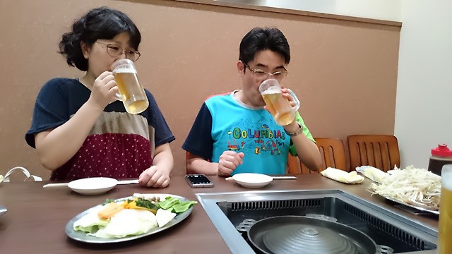 ササガワ夫妻