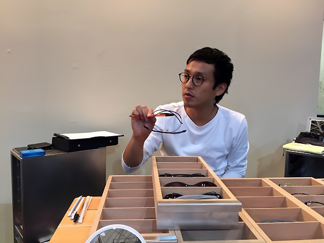 デザイナーの山岸誉さん