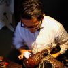 記事:6月の靴磨きイベントの様子のサムネイル画像